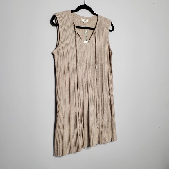 UMGEE • Beige Ribbed Sleeveless Tunic Shift Dress NEW Sz Small - Picture 2 of 7
